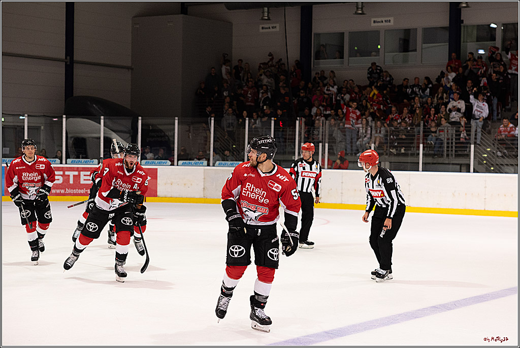 PENNY DEL 1. Testspiel Koelner Haie - Loewen Frankfurt; Koeln, 27.08.2023